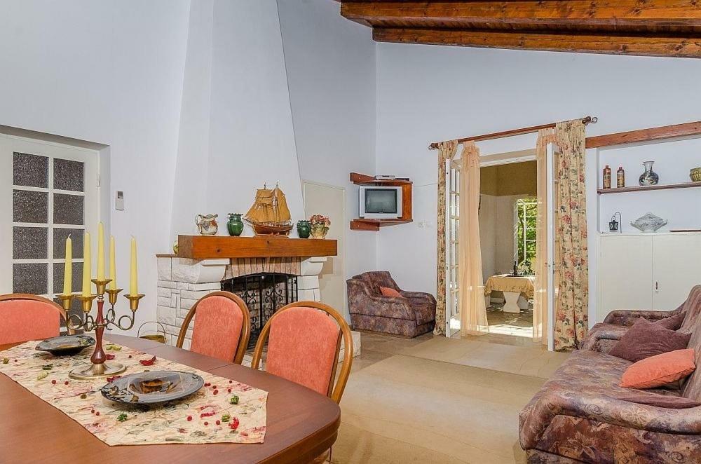 Holiday Home Marko - 70M From Sea Orebić Exteriör bild